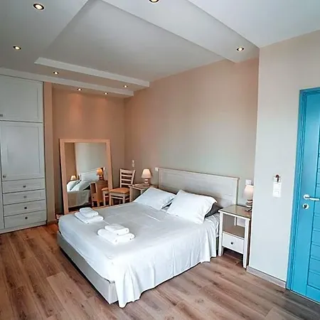 Aparthotel Alexandros 4*