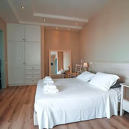 Aparthotel Alexandros 4*